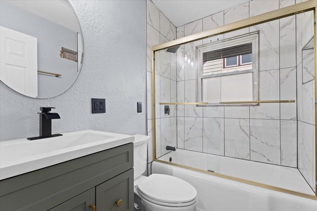 7330 W Medford AVENUE, Milwaukee, WI 53218