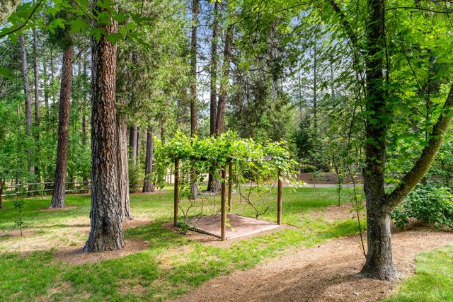 5876 Donaldson Road, Grants Pass, OR 97526