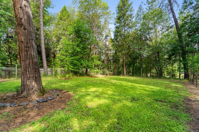 5876 Donaldson Road, Grants Pass, OR 97526