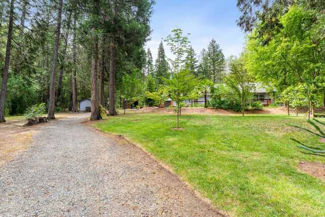 5876 Donaldson Road, Grants Pass, OR 97526