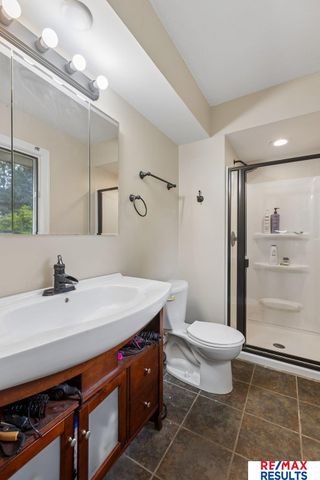 1718 N 126 Street, Omaha, NE 68154