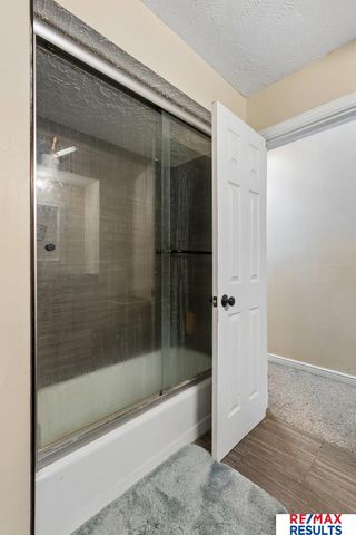 1718 N 126 Street, Omaha, NE 68154