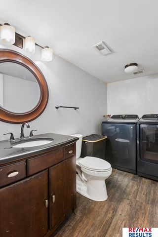 1718 N 126 Street, Omaha, NE 68154