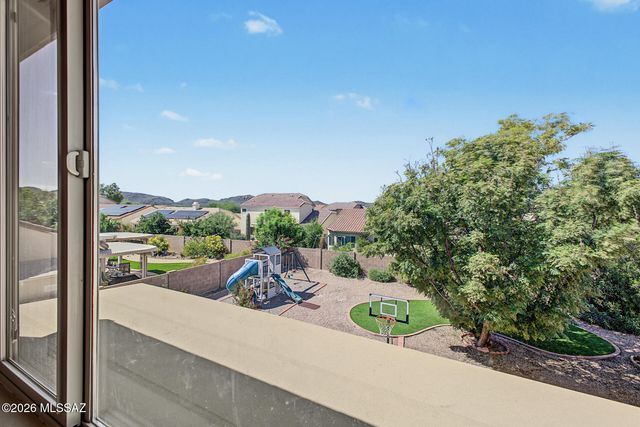 9449 N Weather Hill Drive, Tucson, AZ 85743