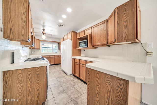 1330 E CATALINA Drive, Phoenix, AZ 85014