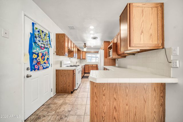 1330 E CATALINA Drive, Phoenix, AZ 85014