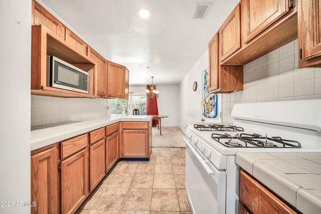 1330 E CATALINA Drive, Phoenix, AZ 85014