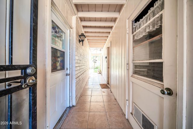 1330 E CATALINA Drive, Phoenix, AZ 85014