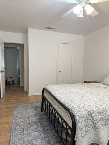 102 Bryn Mawr Lane, Waxahachie, TX 75165