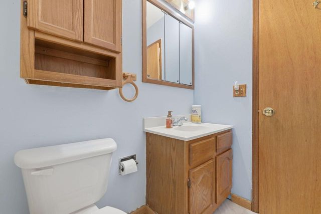 5419 Marboro DRIVE, Racine, WI 53406