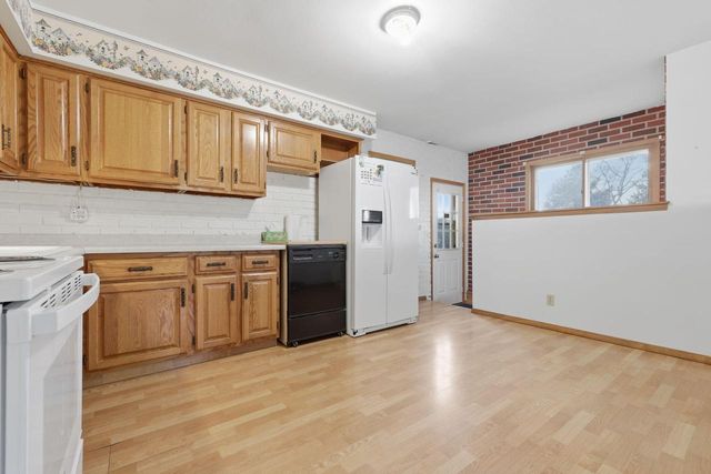 5419 Marboro DRIVE, Racine, WI 53406
