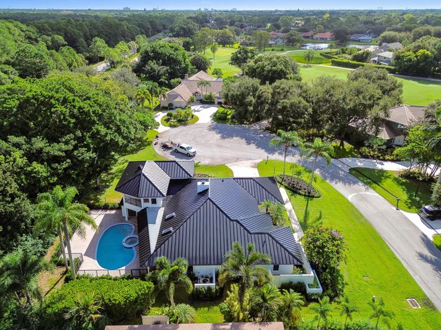 10 Alnwick Road, Palm Beach Gardens, FL 33418
