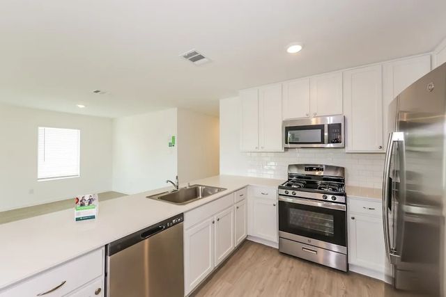 2807 Silent Way, Crandall, TX 75114