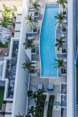 60 SW 13th St 1605, Miami, FL 33130