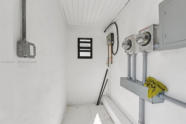 5152 SW 6th St, Coral Gables, FL 33134