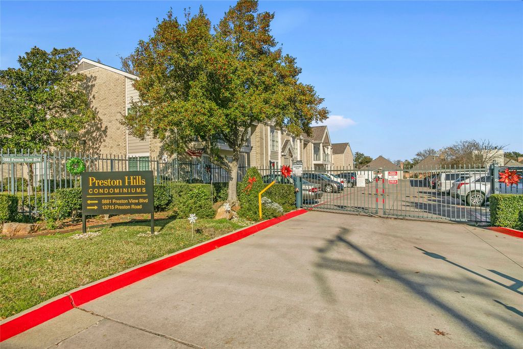 5881 Preston View Boulevard 261, Dallas, TX 75240