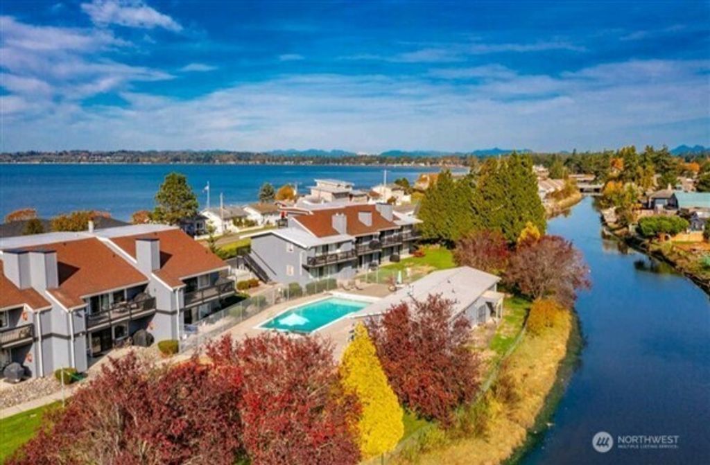 7530 Birch Bay Drive #206, Blaine, WA 98230