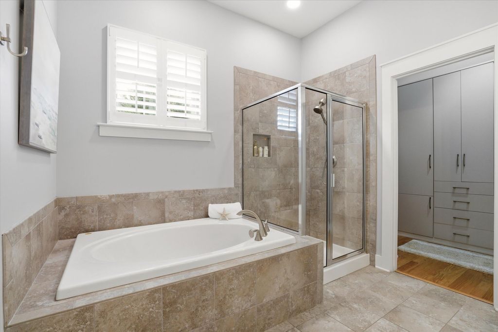 Image 21 of property listing at 329 Ashby Street, Summerville, SC 29486