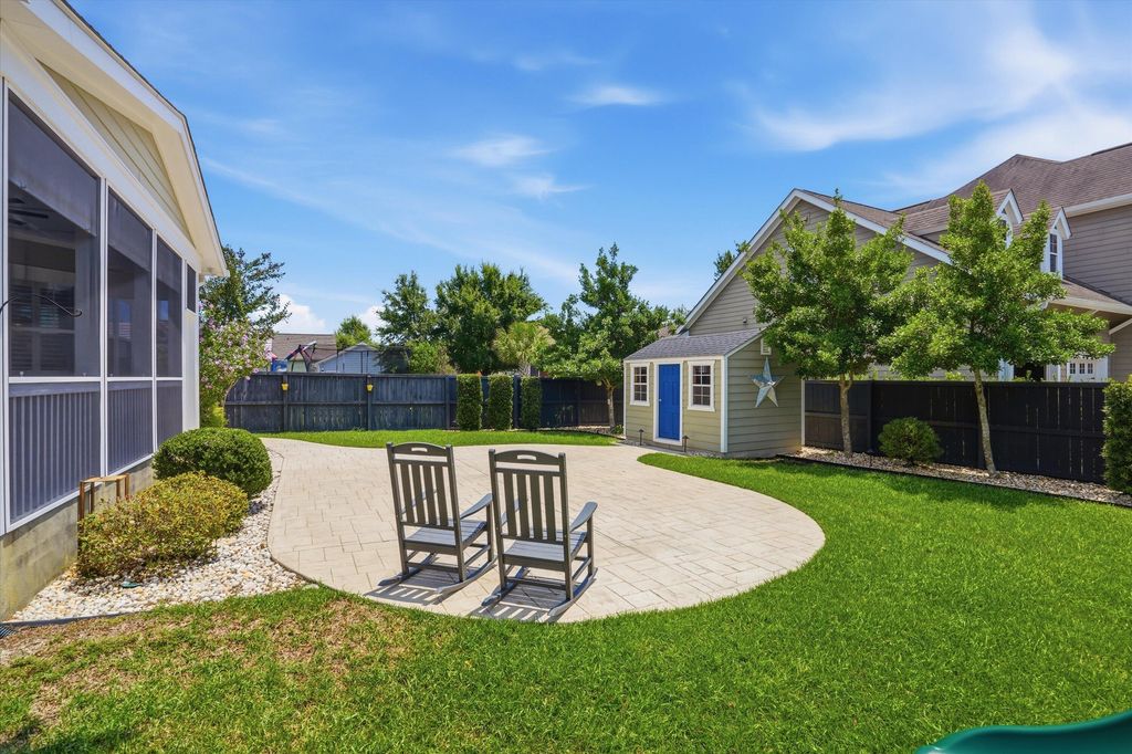 Image 41 of property listing at 329 Ashby Street, Summerville, SC 29486