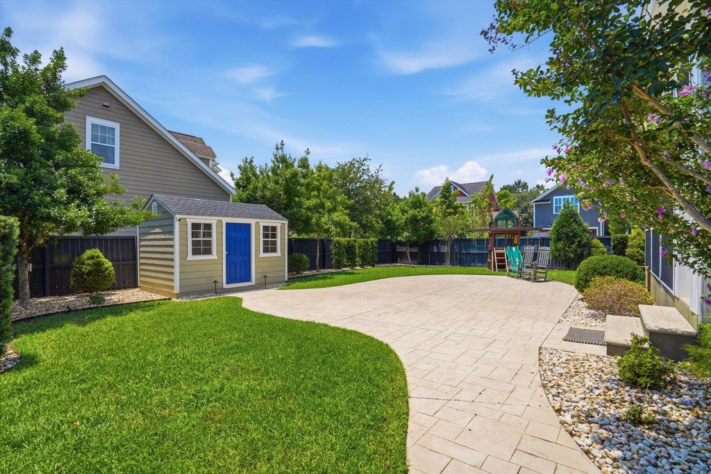 Image 42 of property listing at 329 Ashby Street, Summerville, SC 29486