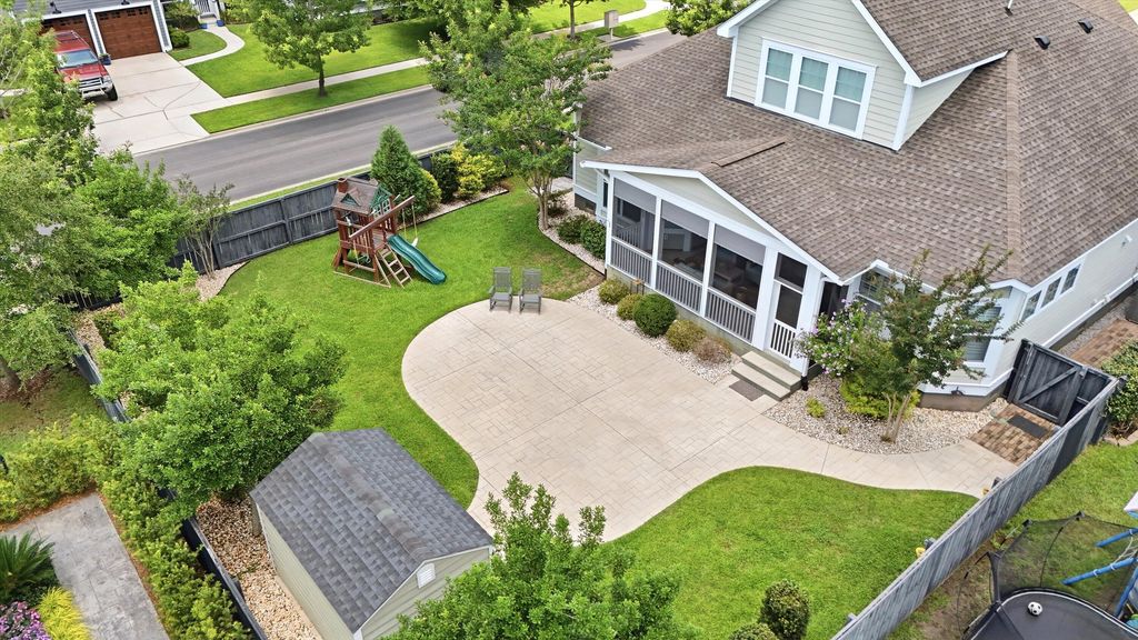 Image 44 of property listing at 329 Ashby Street, Summerville, SC 29486