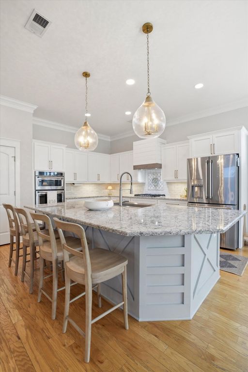 Image 9 of property listing at 329 Ashby Street, Summerville, SC 29486