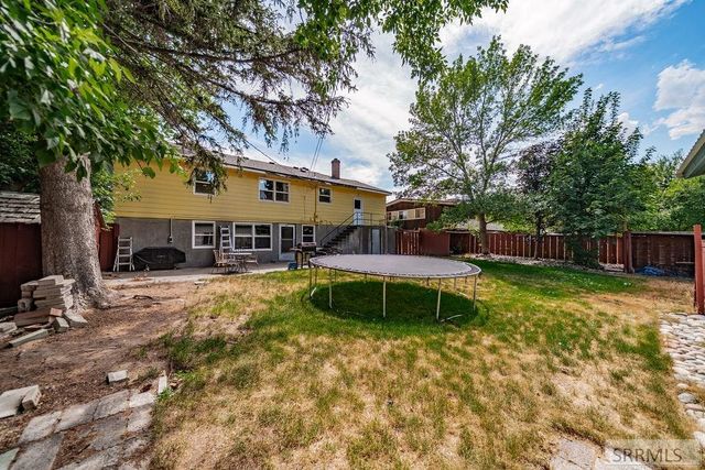 765 9th Street, Idaho Falls, ID 83401
