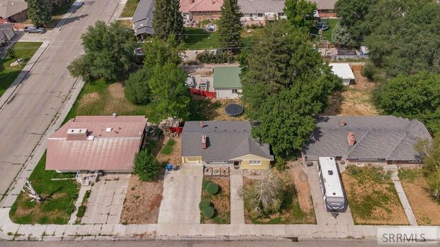 765 9th Street, Idaho Falls, ID 83401
