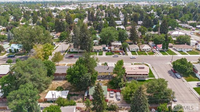 765 9th Street, Idaho Falls, ID 83401