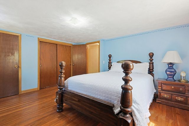 5 Robin Hood Dr., Seekonk, MA 02771
