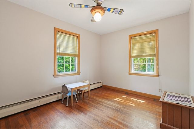 5 Robin Hood Dr., Seekonk, MA 02771