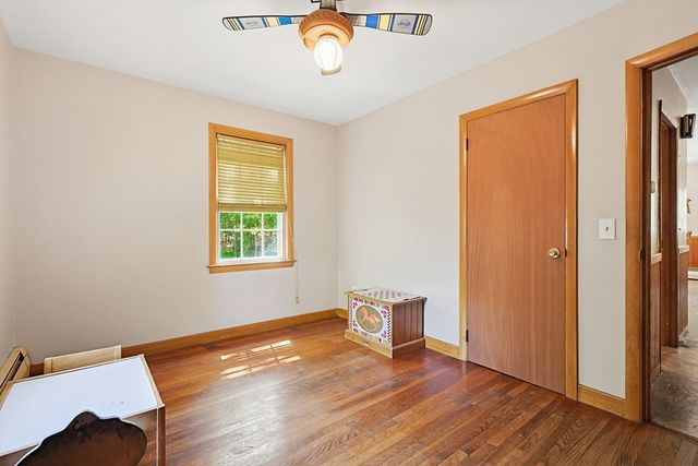 5 Robin Hood Dr., Seekonk, MA 02771