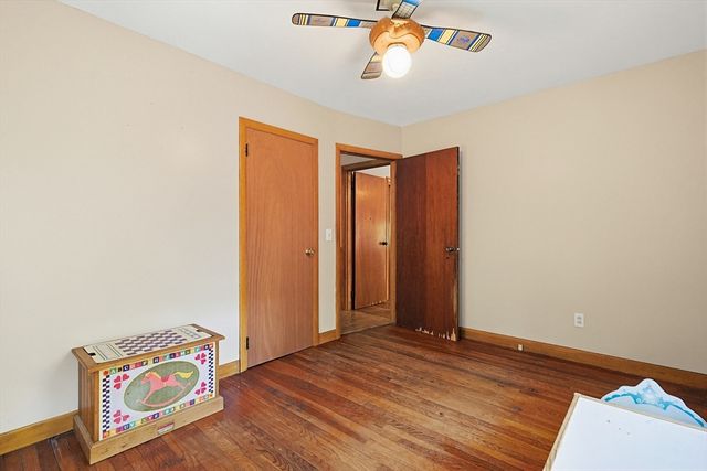 5 Robin Hood Dr., Seekonk, MA 02771