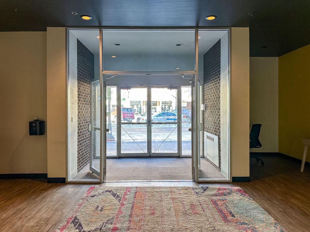 410 Central- Area 2.1 - For Lease AVE, Great Falls, MT 59401 photo 2