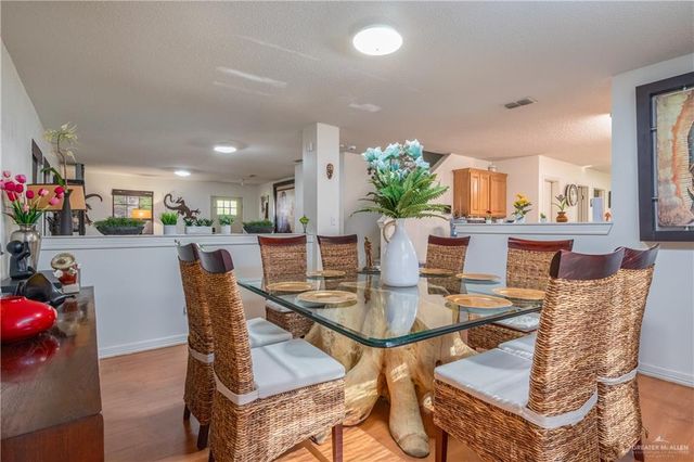 5713 N 34th Street, Mcallen, TX 78504