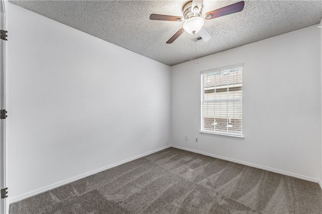 758 W Poplar Street, Fayetteville, AR 72703