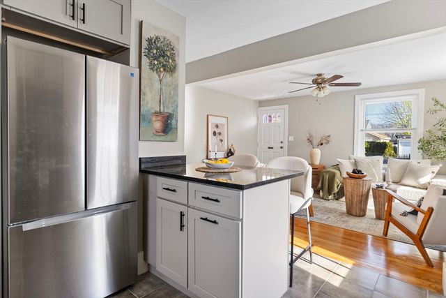 51 Hope St, Lincoln, RI 02865