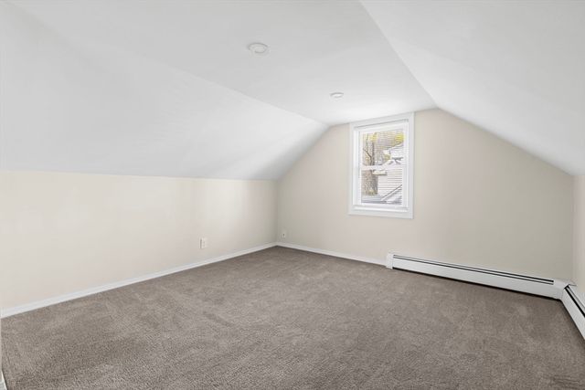 51 Hope St, Lincoln, RI 02865