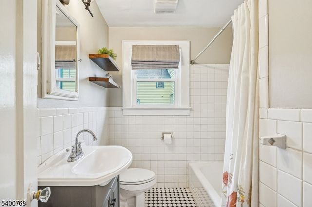 116 Readington Rd, Readington Twp., NJ 08889