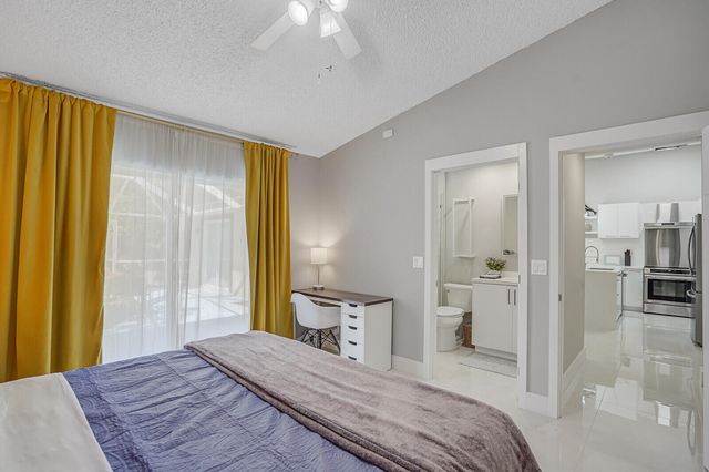 1329 Periwinkle Place, Wellington, FL 33414