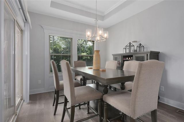 835 NE Lone Hill Drive, Lee's Summit, MO 64064