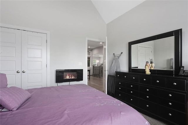835 NE Lone Hill Drive, Lee's Summit, MO 64064