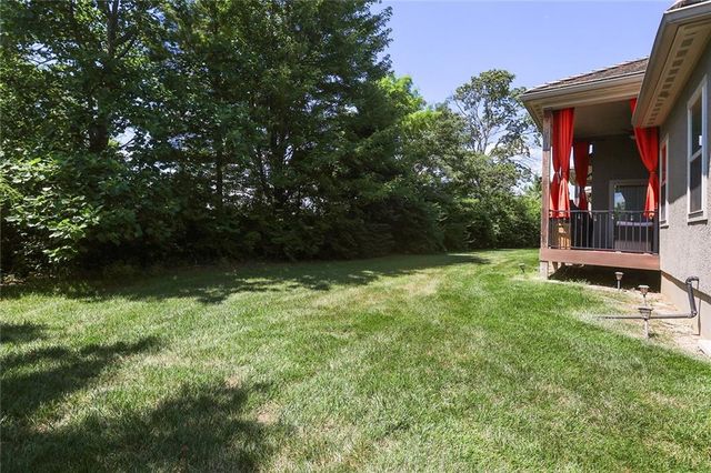 835 NE Lone Hill Drive, Lee's Summit, MO 64064
