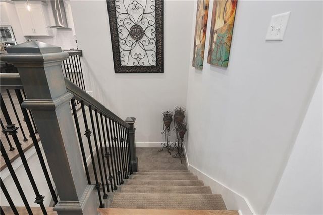 835 NE Lone Hill Drive, Lee's Summit, MO 64064