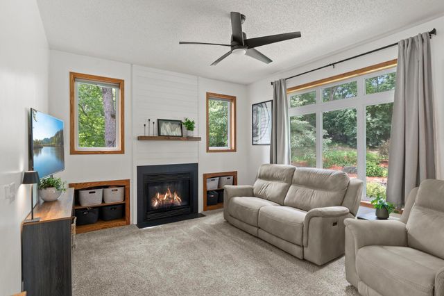 10161 176th Avenue NW, Elk River, MN 55330