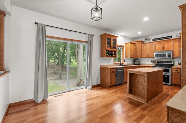 10161 176th Avenue NW, Elk River, MN 55330
