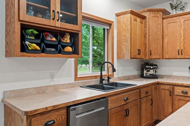 10161 176th Avenue NW, Elk River, MN 55330