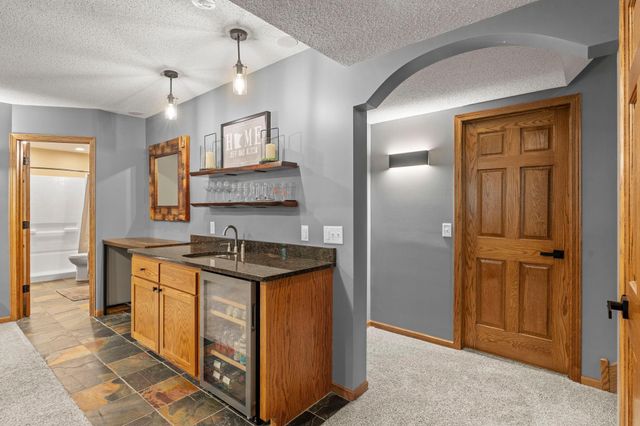 10161 176th Avenue NW, Elk River, MN 55330