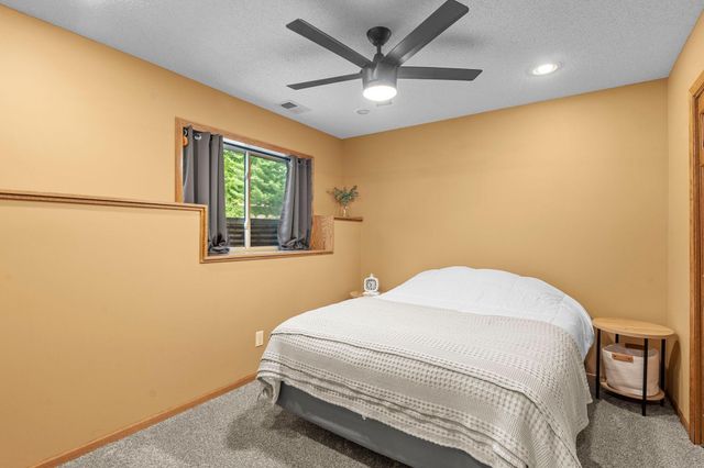 10161 176th Avenue NW, Elk River, MN 55330