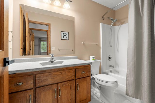 10161 176th Avenue NW, Elk River, MN 55330